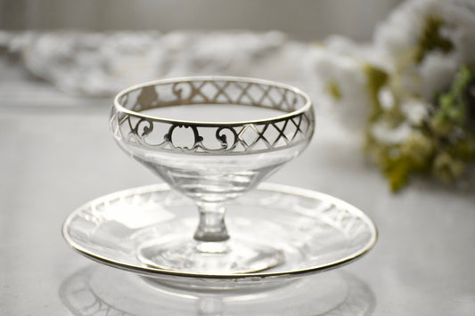 スターリングシルバーのクープ&ソーサー