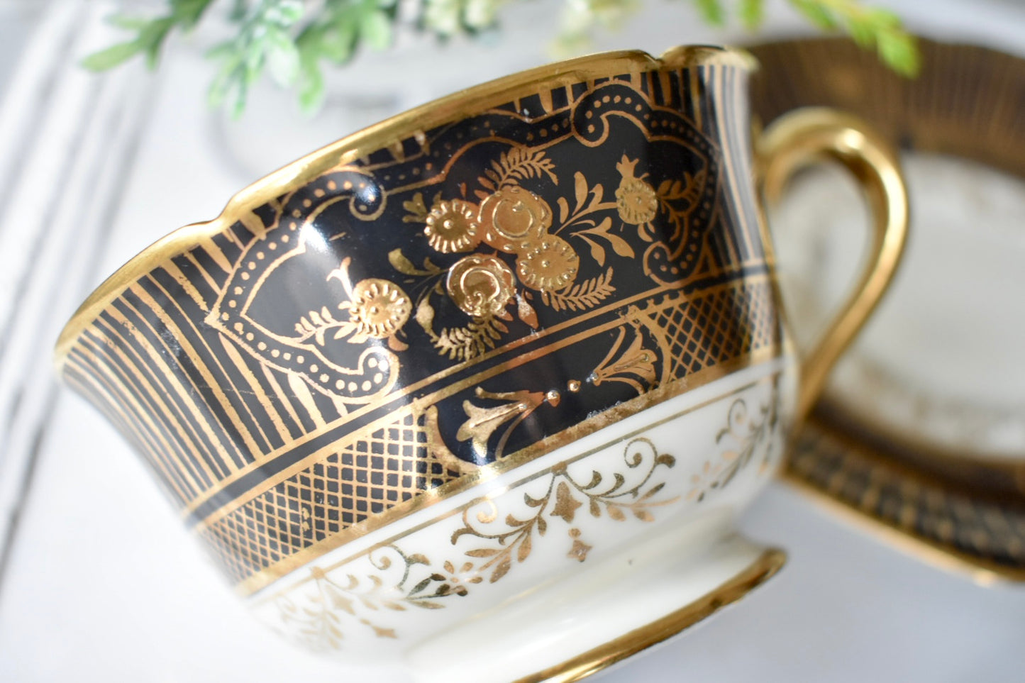 オールドノリタケ　珍しい黒のC&S （ペア）