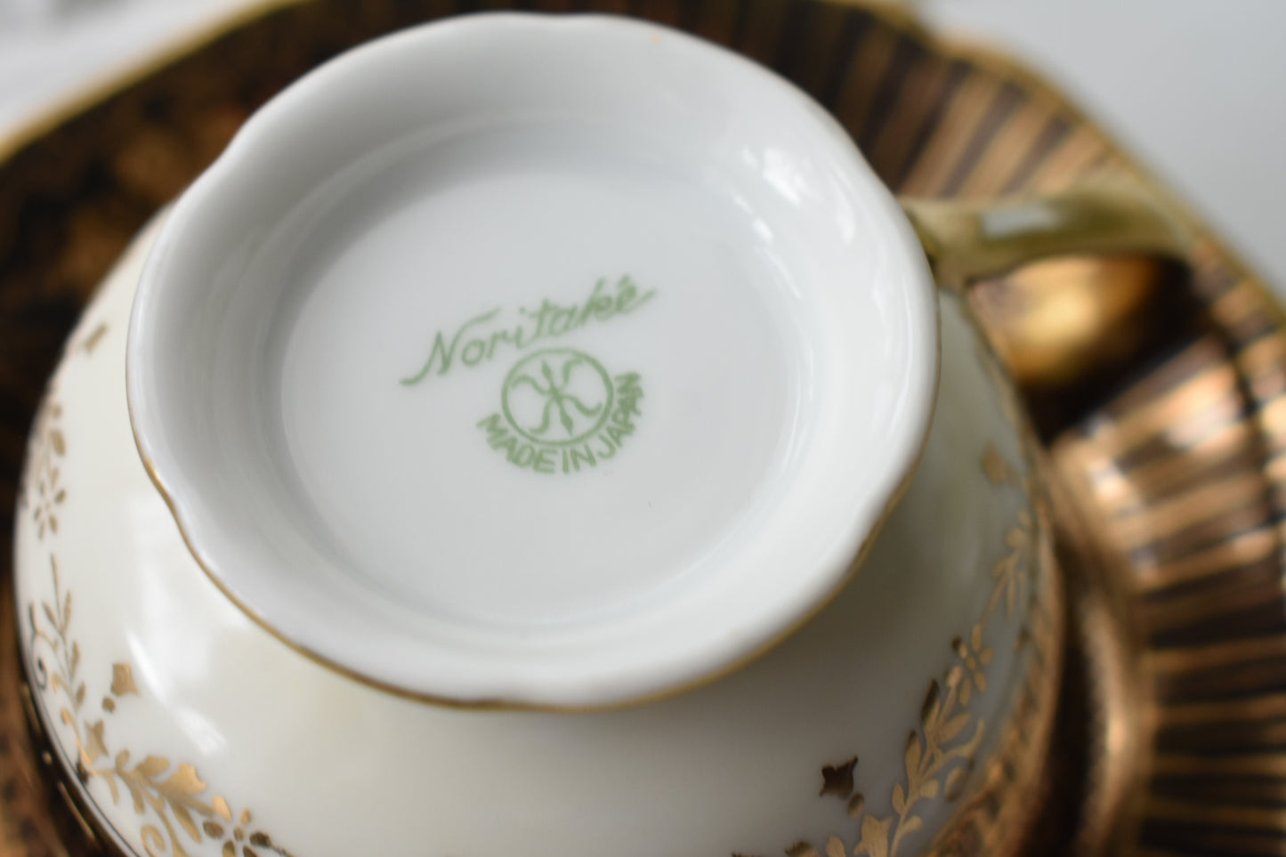 オールドノリタケ　珍しい黒のC&S （ペア）